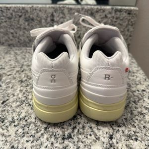 THE ROGER Advantage - On Running